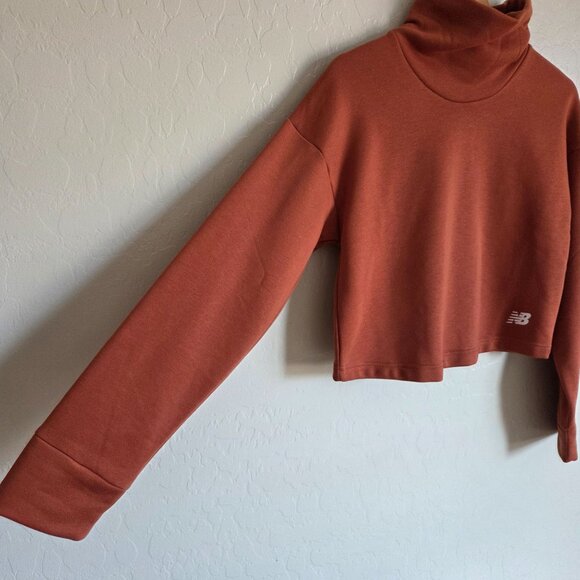 New Balance Cropped Turtleneck Sweater Long Sleeve Brown Size Women's Small Fall - Picture 5 of 9